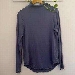 Great high neck long sleeves shirt 👓